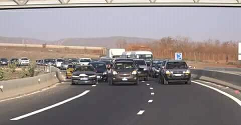 Occupy Autoroute à Péage — Contre l'Impérialisme d'Eiffage